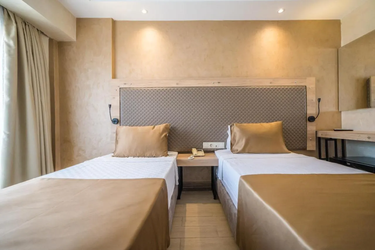 Point Beach Hotel Marmaris 4*,